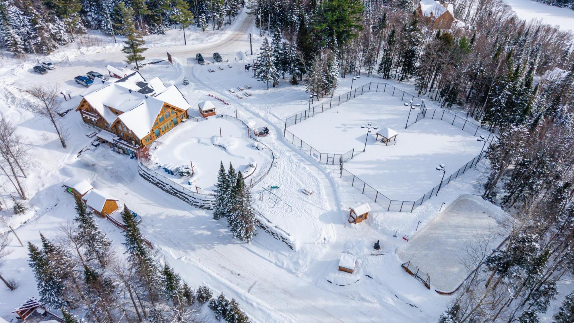 Fiddler Lake Resort Chalet 53 Cerf Mille-Isles エクステリア 写真